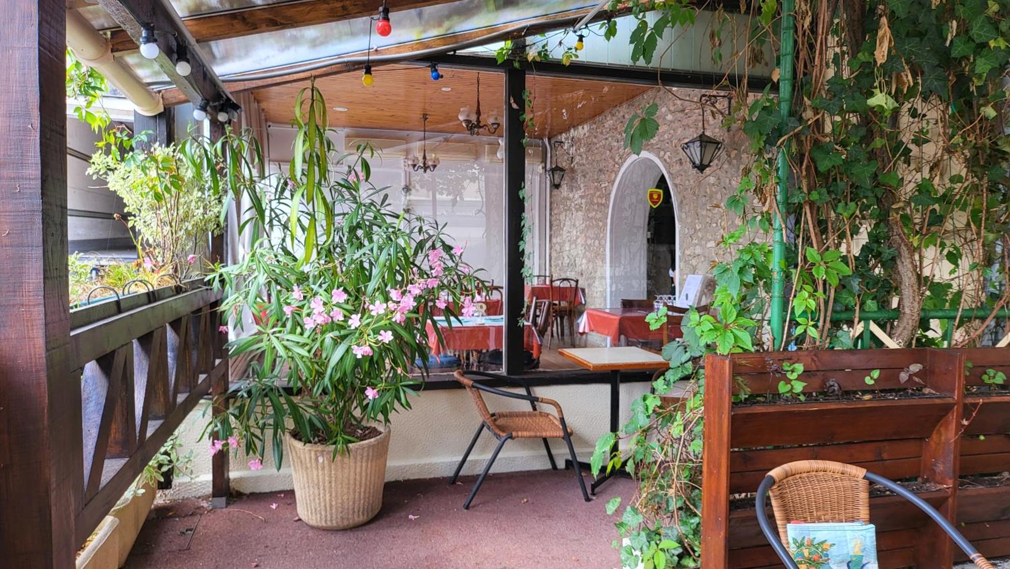 A La Vielle Halle Souppes-sur-Loing ภายนอก รูปภาพ