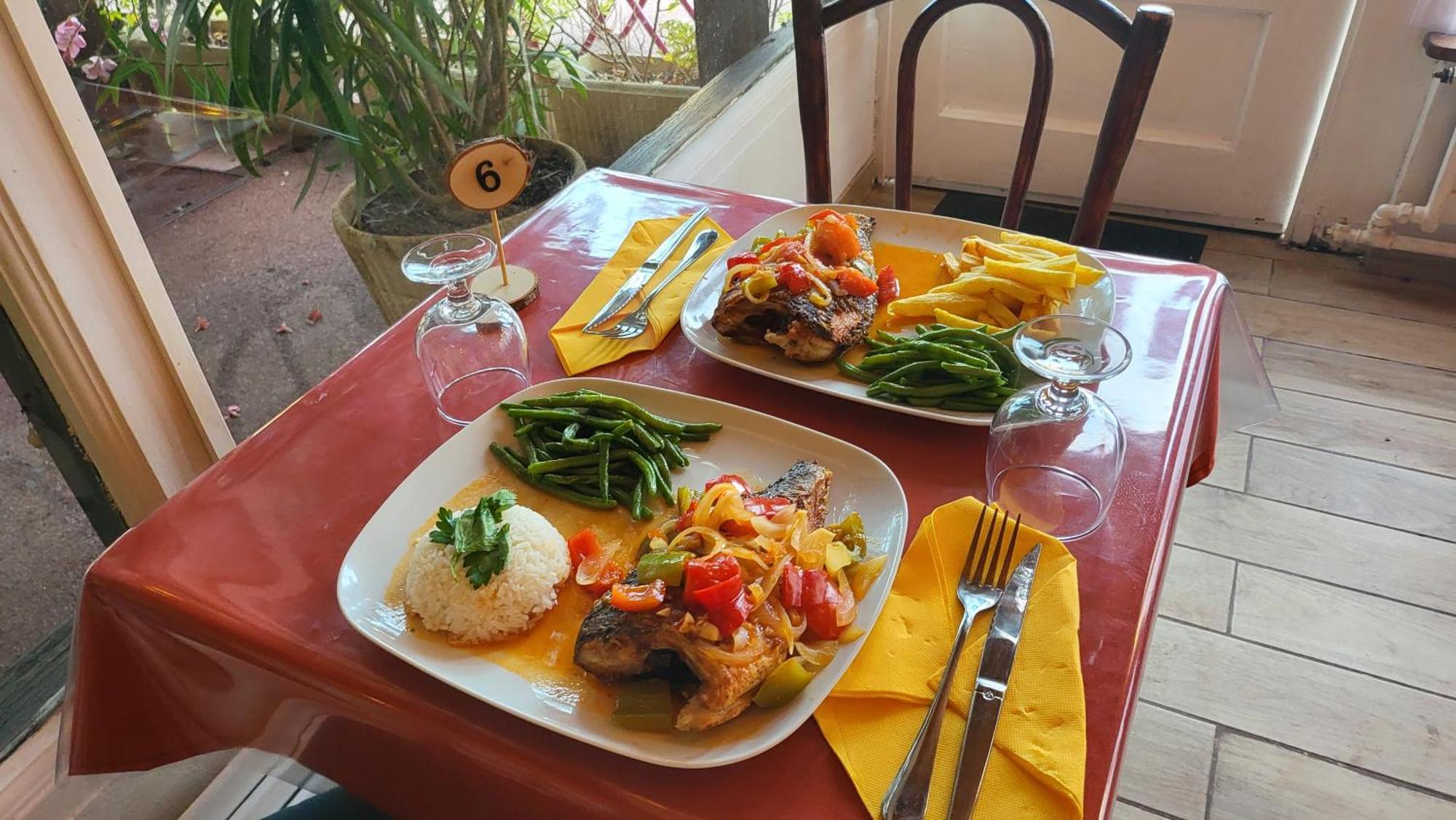 A La Vielle Halle Souppes-sur-Loing ภายนอก รูปภาพ
