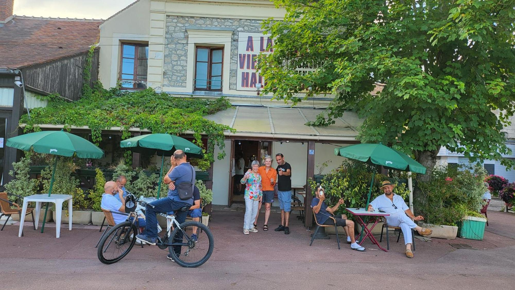 A La Vielle Halle Souppes-sur-Loing ภายนอก รูปภาพ