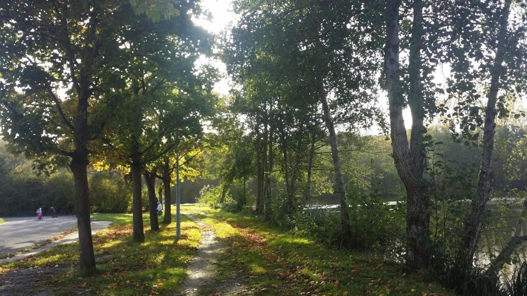 A La Vielle Halle Souppes-sur-Loing ภายนอก รูปภาพ